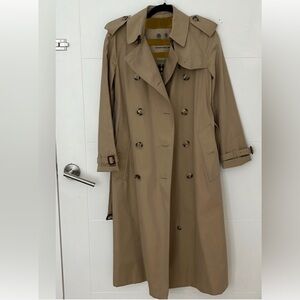 Elegant Beige Trench Coat for Women like new